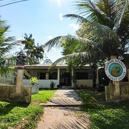 Capibara Guest House เลติเซีย ภายนอก รูปภาพ